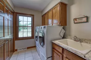 W284N4919 Roosevelts Quay, Merton, WI 53072 - Photo 29