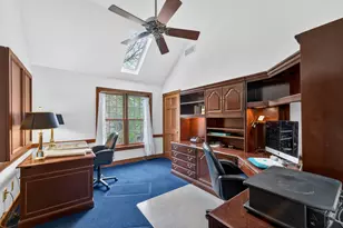 125 W Glenview Ct, Mequon, WI 53092 - Photo 27