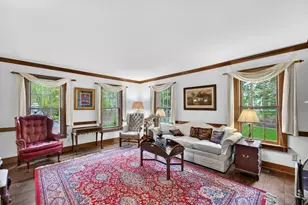 125 W Glenview Ct, Mequon, WI 53092 - Photo 7