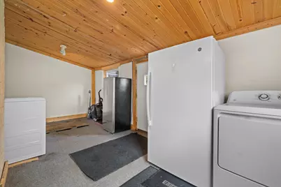 220 E Walworth St, Elkhorn, WI 53121 - Photo 15