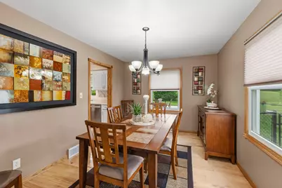 5922  Sycamore St, Greendale, WI 53129 - Photo 5