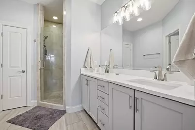 1460  Prairie Creek Blvd, Oconomowoc, WI 53066 - Photo 19