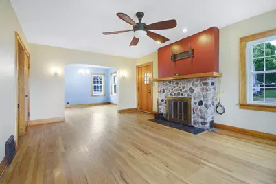 120 S Jackson St, Elkhorn, WI 53121 - Photo 9