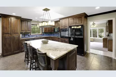 11016 N Lakeside Rd, Mequon, WI 53092 - Photo 3