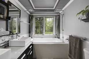 11016 N Lakeside Rd, Mequon, WI 53092 - Photo 13