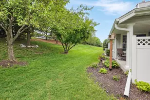 N52W35321 Lighthouse Ln, Oconomowoc, WI 53066 - Photo 33