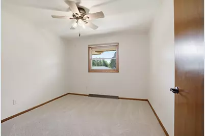 4054  Maple Grove Dr, Richfield, WI 53033 - Photo 19