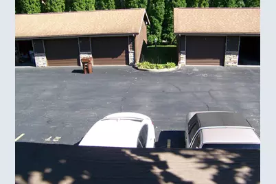 1323  Lauderdale Pl, Onalaska, WI 54650 - Photo 19