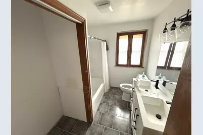 N48W15032 W Lisbon Rd, Menomonee Falls, WI 53051 - Photo 5