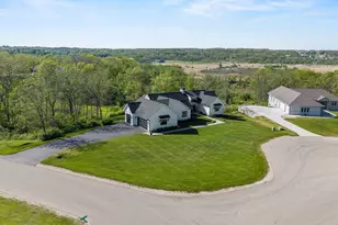W4464 Lakeview Gln Dr, Lake Geneva, WI 53147 - Photo 85