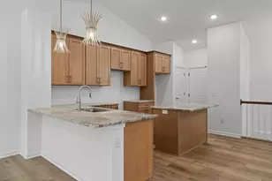 210 Linden Ln, Delavan, WI 53115 - Photo 7