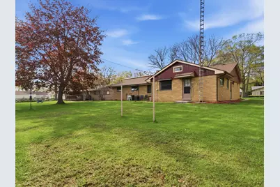 2211  Markham St, Manitowoc, WI 54220 - Photo 25