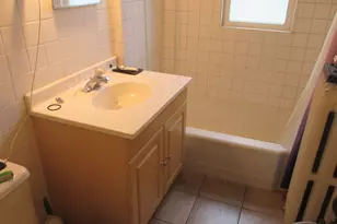 611 E Chambers St, Milwaukee, WI 53212 - Photo 9