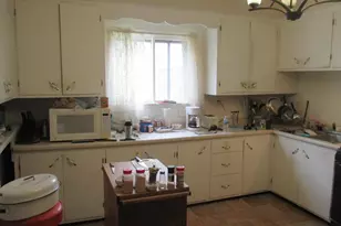 611 E Chambers St, Milwaukee, WI 53212 - Photo 11
