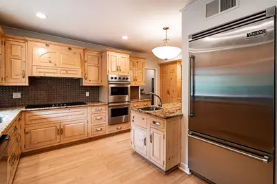 229  Indian Creek Ct, Fox Point, WI 53217 - Photo 21