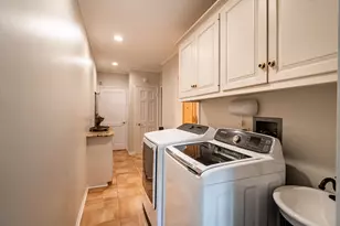 229 Indian Creek Ct, Fox Point, WI 53217 - Photo 25