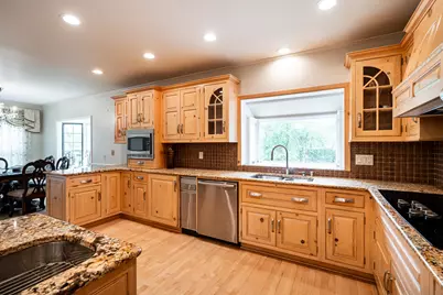 229  Indian Creek Ct, Fox Point, WI 53217 - Photo 23
