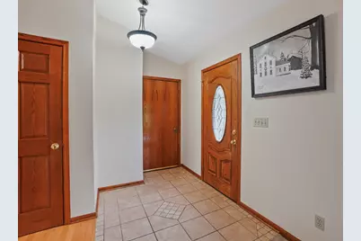 S92W35305  Barbary Ct, Eagle, WI 53119 - Photo 11