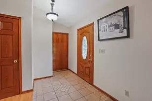 S92W35305 Barbary Ct, Eagle, WI 53119 - Photo 11