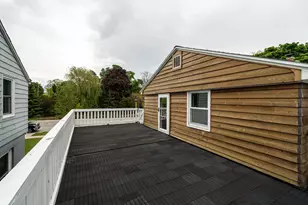 6221 N Lake Dr, Whitefish Bay, WI 53217 - Photo 25