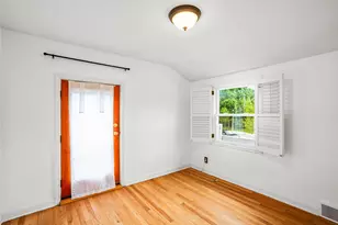6221 N Lake Dr, Whitefish Bay, WI 53217 - Photo 23