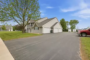 234 Minz Park Cir, West Bend, WI 53095 - Photo 37