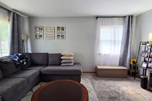 7408 W Carmen Ave, Milwaukee, WI 53218 - Photo 9