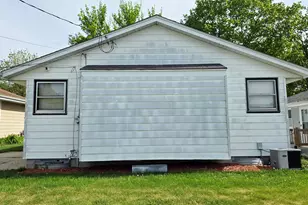 7408 W Carmen Ave, Milwaukee, WI 53218 - Photo 5