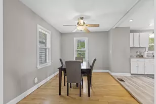 2476 S 75th St, West Allis, WI 53219 - Photo 7