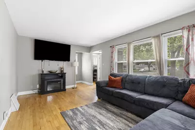 2476 S 75th St, West Allis, WI 53219 - Photo 3