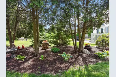 7239  Sherry Ln, Racine, WI 53185 - Photo 35