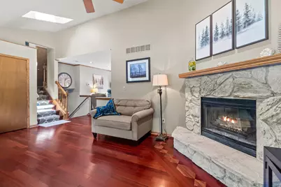 7239  Sherry Ln, Racine, WI 53185 - Photo 7