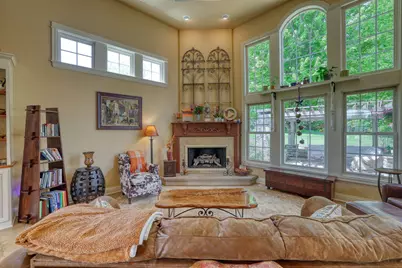 5249  Red Cedar Ct, West Bend, WI 53095 - Photo 5