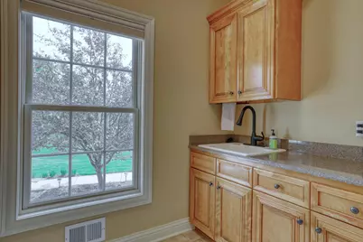 5249  Red Cedar Ct, West Bend, WI 53095 - Photo 25