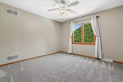 722  Greenway Ter, Hartland, WI 53029 - Photo 27