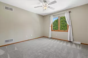 722 Greenway Terrace, Hartland, WI 53029 - Photo 27