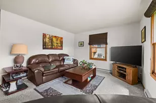 220 S 18th Ave, West Bend, WI 53095 - Photo 9