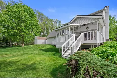 1202 W Oakwood Rd, Oak Creek, WI 53154 - Photo 35
