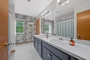 1202 W Oakwood Rd, Oak Creek, WI 53154 - Photo 17