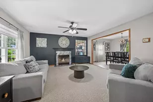 1202 W Oakwood Rd, Oak Creek, WI 53154 - Photo 7