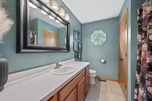 1202 W Oakwood Rd, Oak Creek, WI 53154 - Photo 9