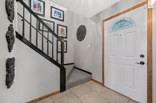 1202 W Oakwood Rd, Oak Creek, WI 53154 - Photo 5