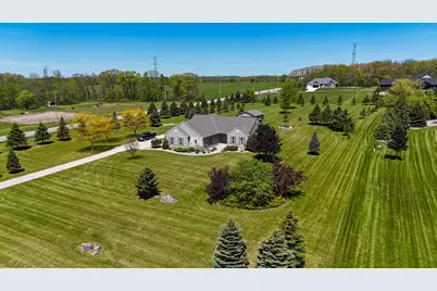 S102W21550  Kelsey Dr, Muskego, WI 53150 - Photo 3