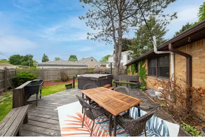 4447 W Midland Dr, Milwaukee, WI 53219 - Photo 19