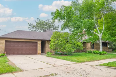 4447 W Midland Dr, Milwaukee, WI 53219 - Photo 21