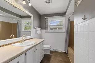 617 N 28th St, Sheboygan, WI 53081 - Photo 19