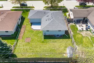617 N 28th St, Sheboygan, WI 53081 - Photo 35