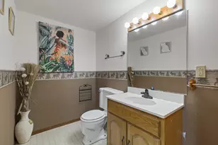 617 N 28th St, Sheboygan, WI 53081 - Photo 25