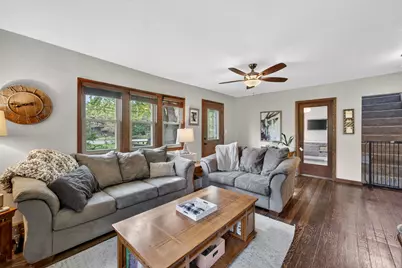 8409 S 35th St, Franklin, WI 53132 - Photo 3
