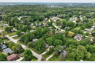 8409 S 35th St, Franklin, WI 53132 - Photo 27